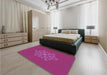 Patterned Neon Pink Rug in a Bedroom, pat2143pur