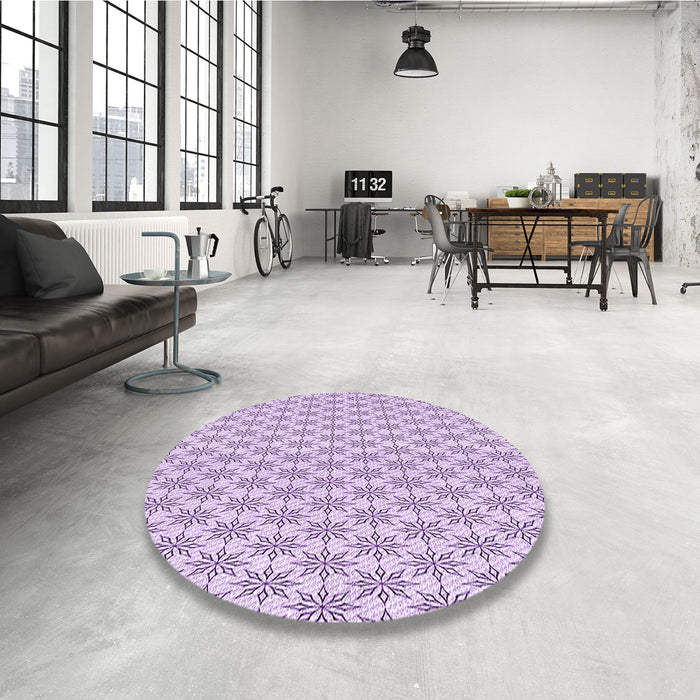 Round Patterned Lilac Purple Rug in a Office, pat2146pur
