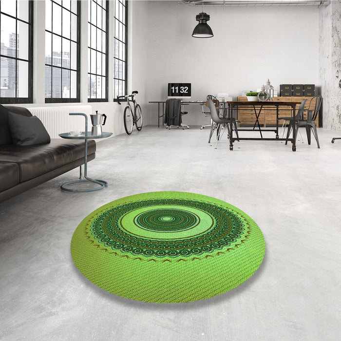 Round Patterned Green Rug in a Office, pat2147grn