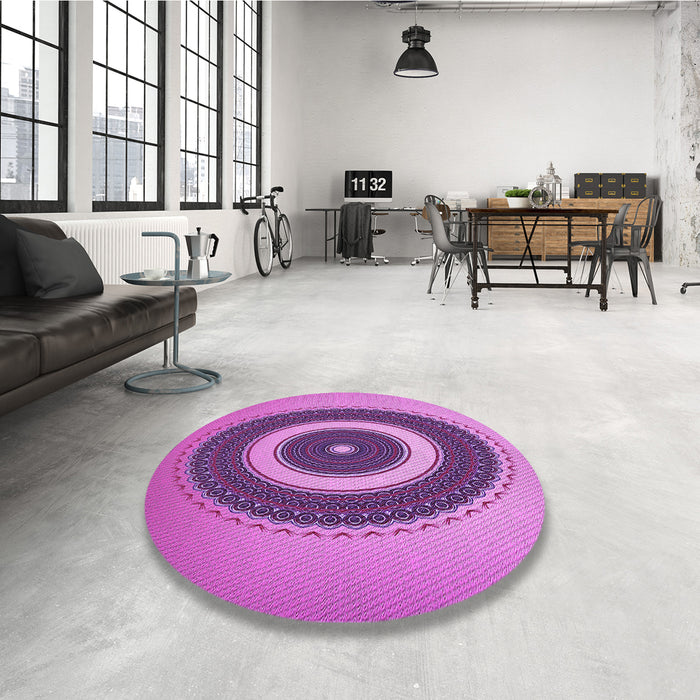 Round Patterned Purple Rug in a Office, pat2147pur