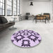 Round Patterned Purple Rug in a Office, pat215pur