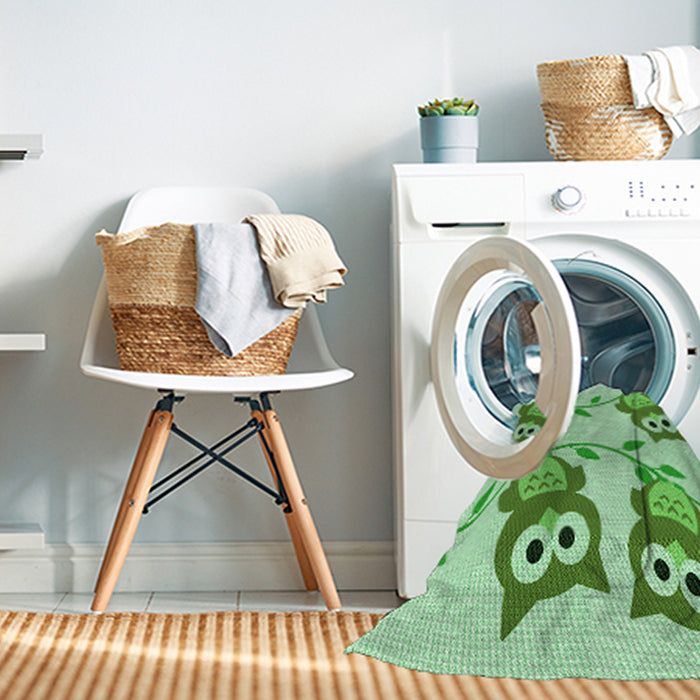 Machine Washable Transitional Green Rug in a Washing Machine, wshpat2151grn