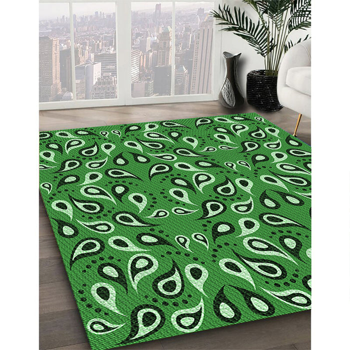 Machine Washable Transitional Deep Emerald Green Rug in a Family Room, wshpat2154grn