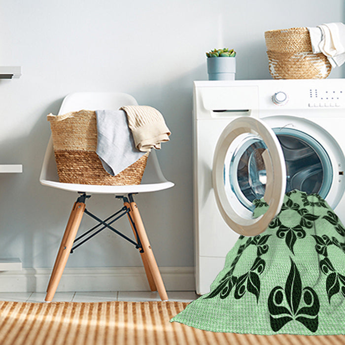 Machine Washable Transitional Mint Green Rug in a Washing Machine, wshpat216grn