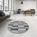 Round Patterned Cloud Gray Rug in a Office, pat2162gry