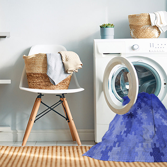 Machine Washable Transitional Blue Rug in a Washing Machine, wshpat2167blu
