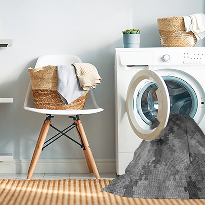 Machine Washable Transitional Black Rug in a Washing Machine, wshpat2167gry