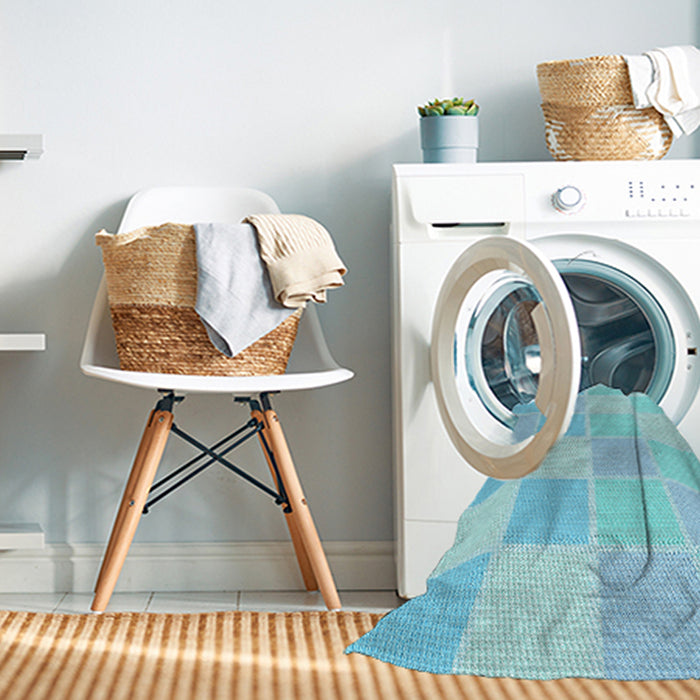 Machine Washable Transitional Diamond Blue Rug in a Washing Machine, wshpat2169lblu