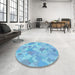 Round Patterned Blue Rug in a Office, pat2171lblu