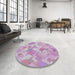 Round Patterned Pink Novelty Rug in a Office, pat2171