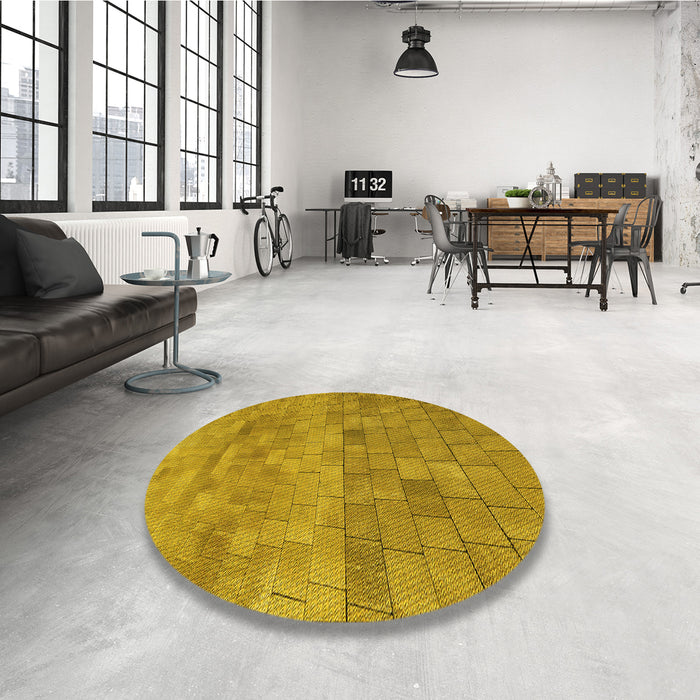 Round Patterned Dark Bisque Brown Rug in a Office, pat2177yw