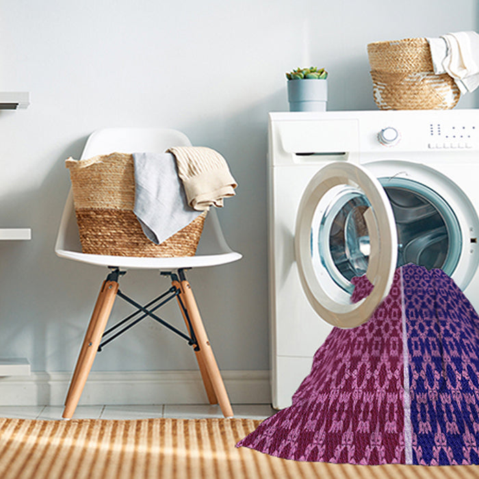 Machine Washable Transitional Purple Rug in a Washing Machine, wshpat218pur