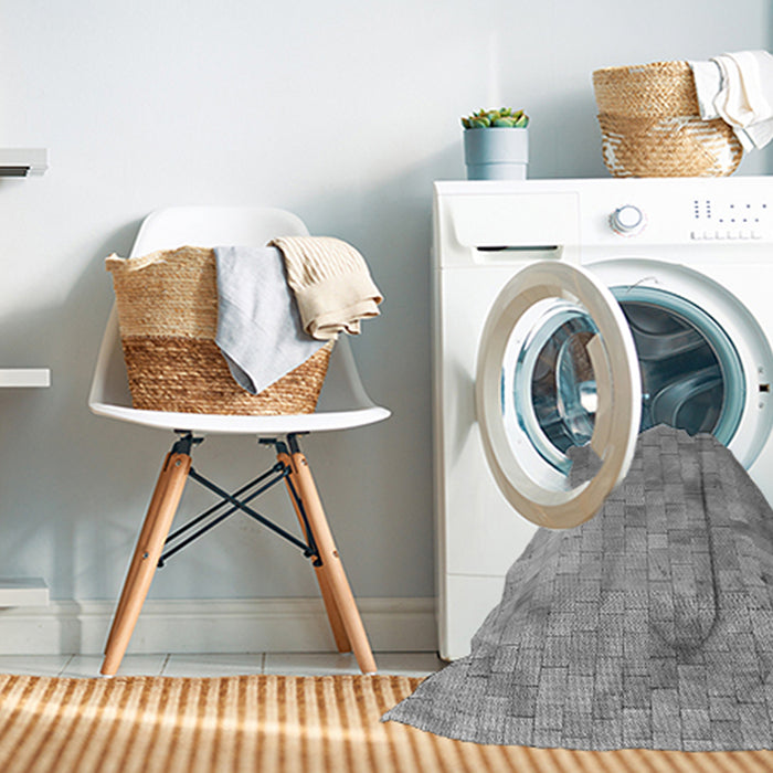 Machine Washable Transitional Cloud Gray Rug in a Washing Machine, wshpat2182gry