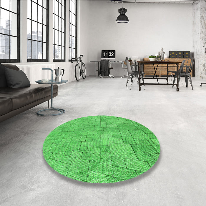 Round Patterned Neon Green Rug in a Office, pat2183grn