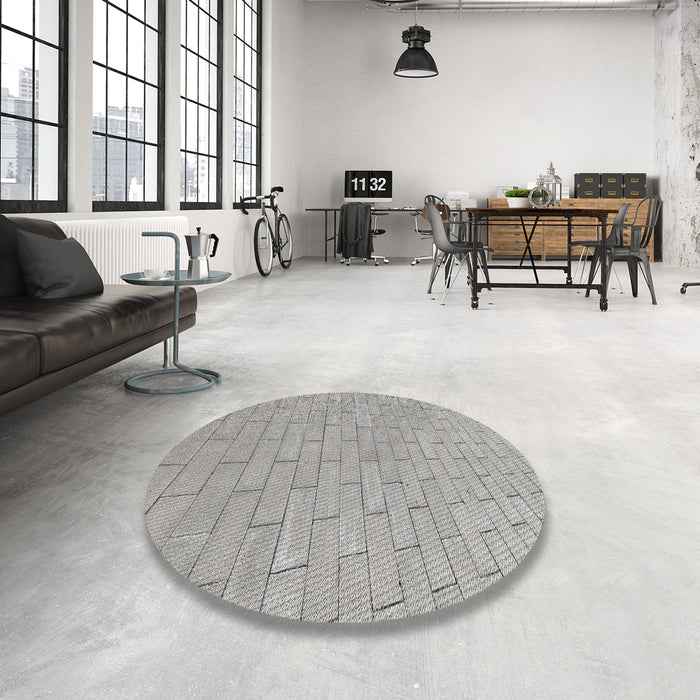 Round Patterned Gray Novelty Rug in a Office, pat2186
