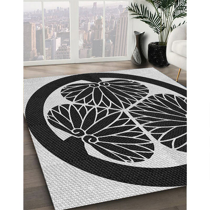 Patterned Black Novelty Rug in Family Room, pat2208