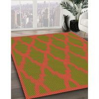 Patterned Dark Yellow Green Rug, pat2209org