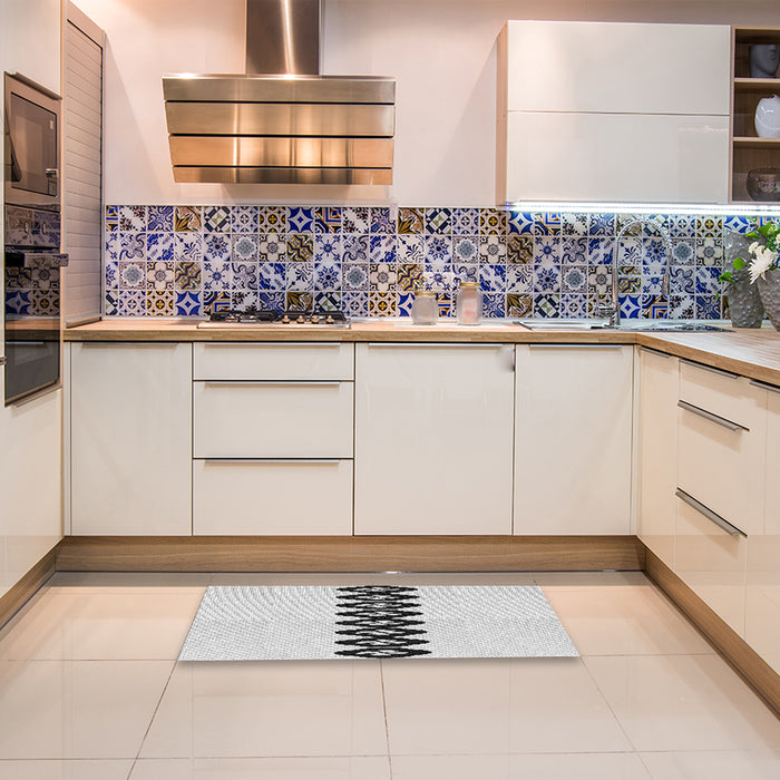 Patterned Platinum Gray Rug in a Kitchen, pat2211gry