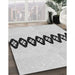 Patterned Platinum Gray Rug in Family Room, pat2211gry