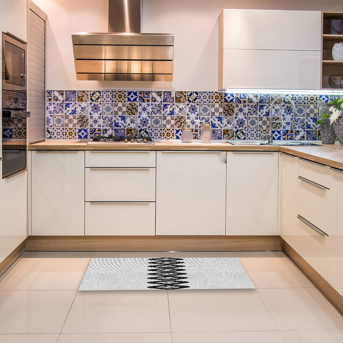 Machine Washable Transitional White Smoke Rug in a Kitchen, wshpat2211