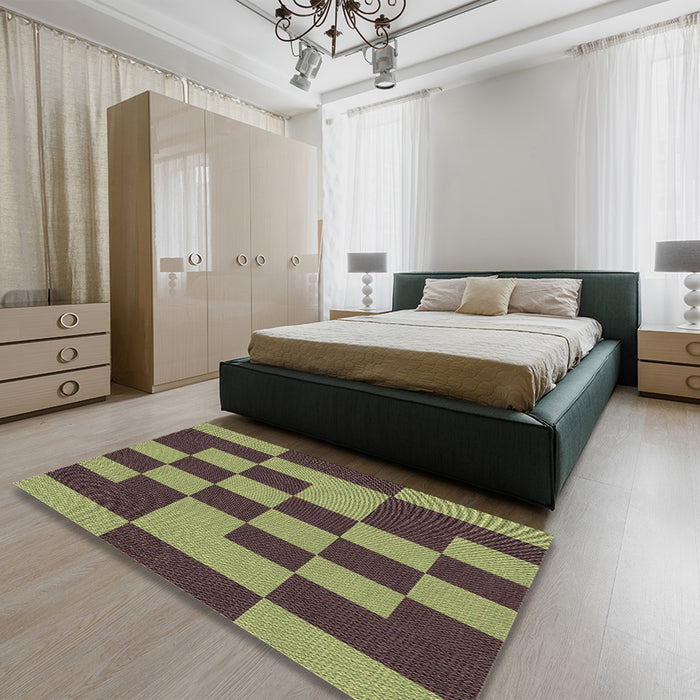 Round Machine Washable Transitional Green Rug in a Office, wshpat222brn