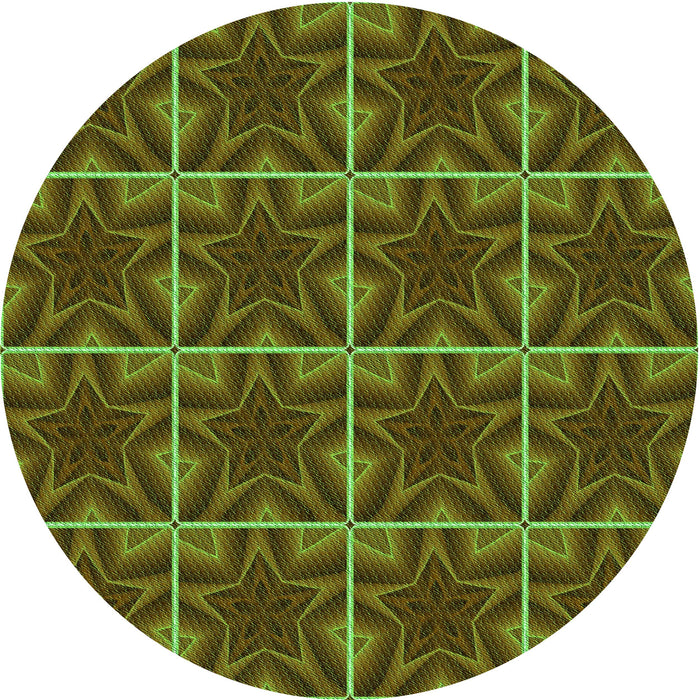 Square Machine Washable Transitional Bakers Brown Rug in a Living Room, wshpat2220grn