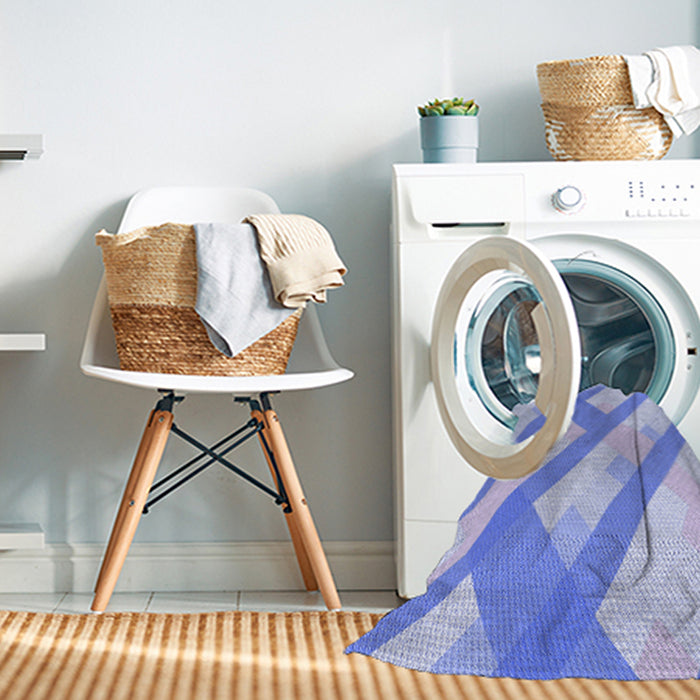 Machine Washable Transitional Sky Blue Rug in a Washing Machine, wshpat223blu