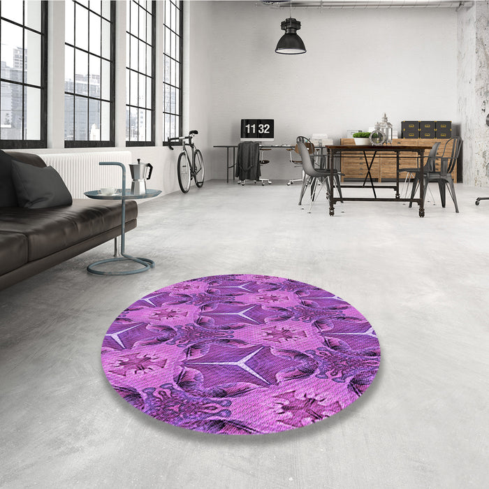 Round Patterned Purple Rug in a Office, pat2237pur