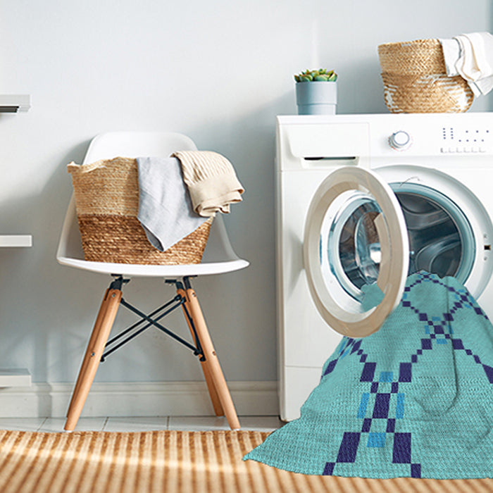 Machine Washable Transitional Blue Ivy Blue Rug in a Washing Machine, wshpat2241lblu