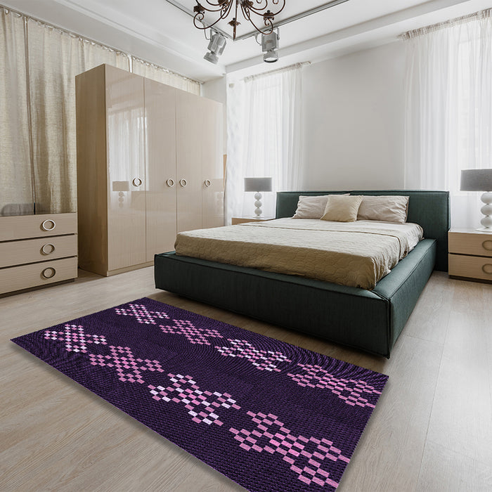 Patterned Midnight Gray Rug in a Bedroom, pat2242pur