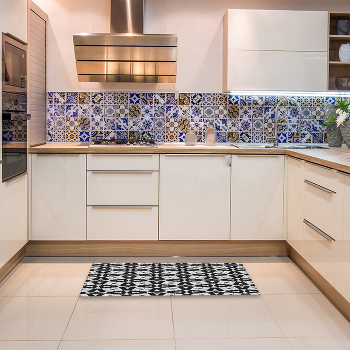 Machine Washable Transitional Platinum Silver Gray Rug in a Bedroom, wshpat2245gry