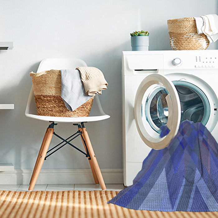 Machine Washable Transitional Blue Rug in a Washing Machine, wshpat2246blu
