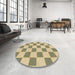 Round Patterned Brown Rug in a Office, pat225brn