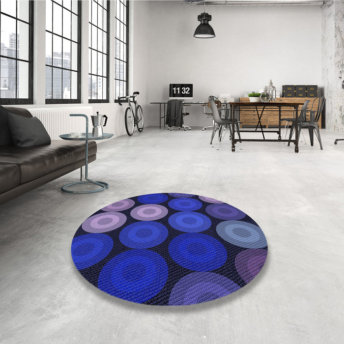Round Patterned Denim Dark Blue Rug in a Office, pat2263blu