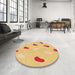 Round Patterned Orange Rug in a Office, pat2268org