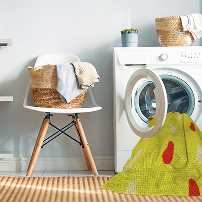 Machine Washable Transitional Yellow Rug in a Washing Machine, wshpat2268yw