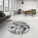 Round Patterned Cloud Gray Rug in a Office, pat2273gry