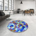 Round Patterned Blue Rug in a Office, pat2273lblu