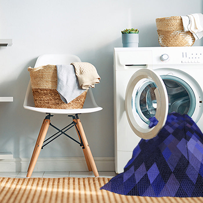 Machine Washable Transitional Denim Dark Blue Rug in a Washing Machine, wshpat2274blu