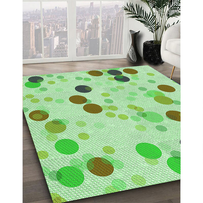 Patterned Green Rug in Family Room, pat2278grn