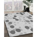 Patterned Platinum Gray Rug in Family Room, pat2278gry