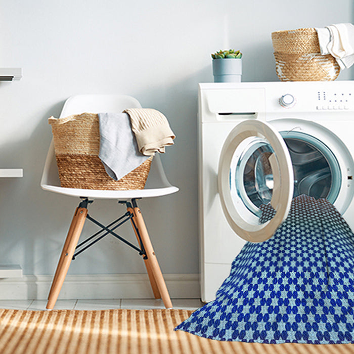 Machine Washable Transitional Blue Rug in a Washing Machine, wshpat2283lblu