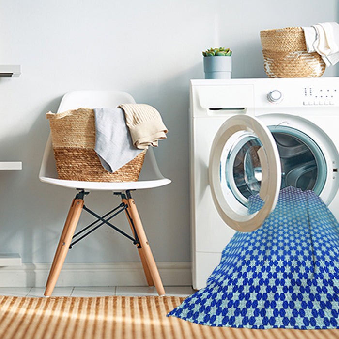 Machine Washable Transitional Ocean Blue Rug in a Washing Machine, wshpat2284lblu