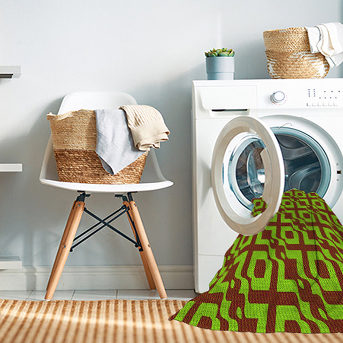 Machine Washable Transitional Bright Green Rug in a Washing Machine, wshpat2289yw