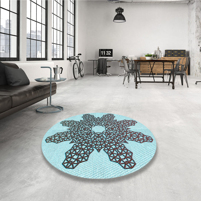 Round Patterned Blue Rug in a Office, pat2301lblu