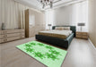 Patterned Light Green Rug in a Bedroom, pat2302grn