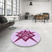 Round Patterned Magenta Pink Rug in a Office, pat2303pur