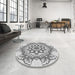 Round Patterned Platinum Gray Rug in a Office, pat2304gry