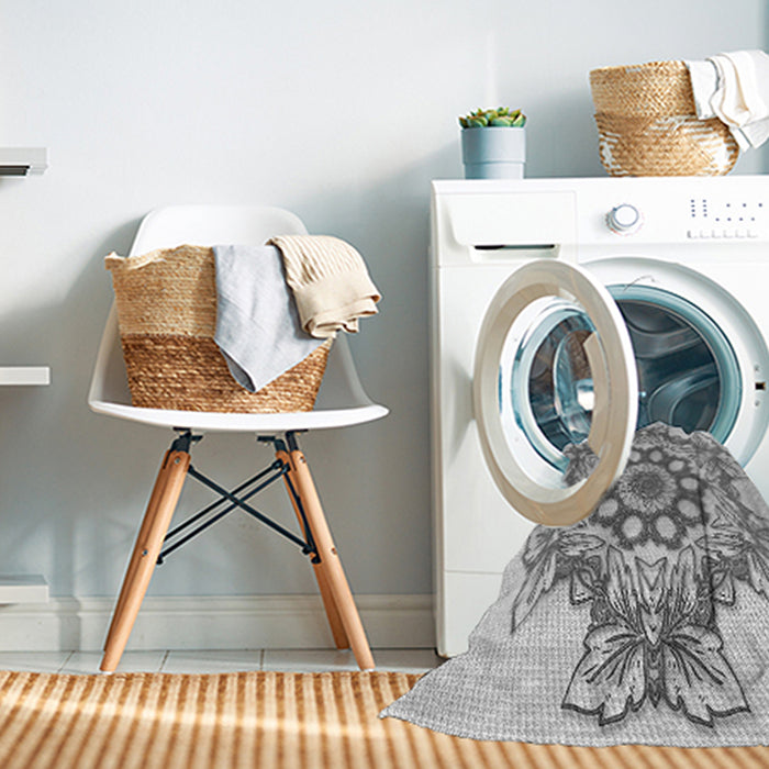 Machine Washable Transitional Platinum Gray Rug in a Washing Machine, wshpat2304gry