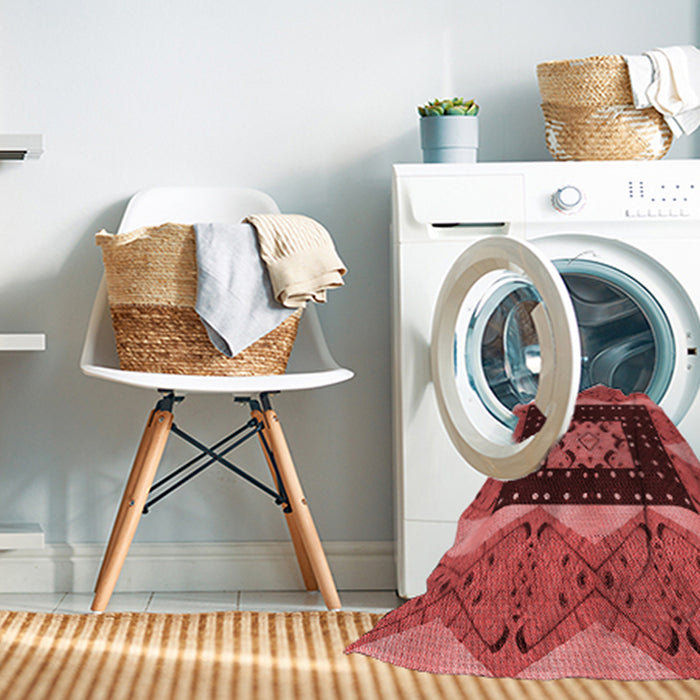 Machine Washable Transitional Red Rug in a Washing Machine, wshpat231rd
